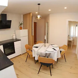  Appartement Nikolina