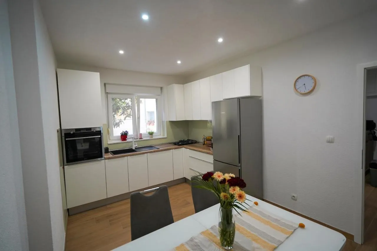 Apartment Ana Split 0*,  Croatia